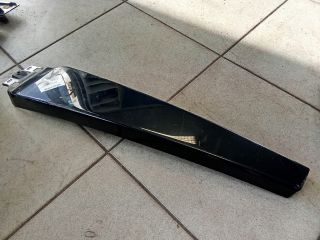 bontott AUDI A6 C6 Jobb első Ajtókeret Burkolat