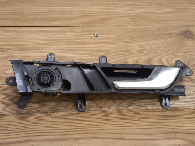 bontott AUDI A6 C6 Jobb első Belső Kilincs