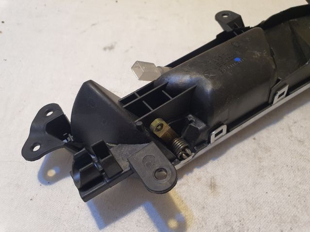 bontott AUDI A6 C6 Jobb első Belső Kilincs