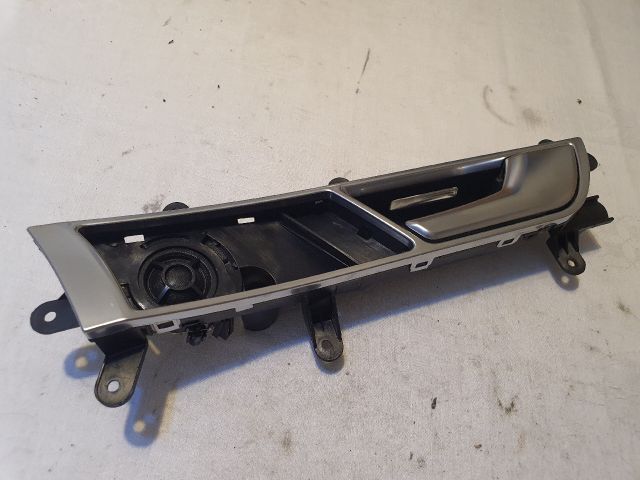 bontott AUDI A6 C6 Jobb első Belső Kilincs