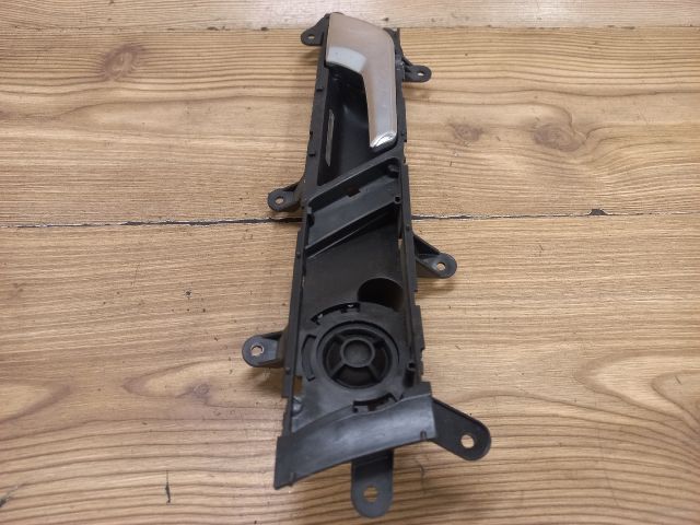 bontott AUDI A6 C6 Jobb első Belső Kilincs