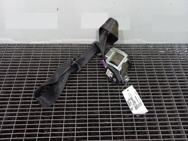 bontott AUDI A6 C6 Jobb első Biztonsági Öv