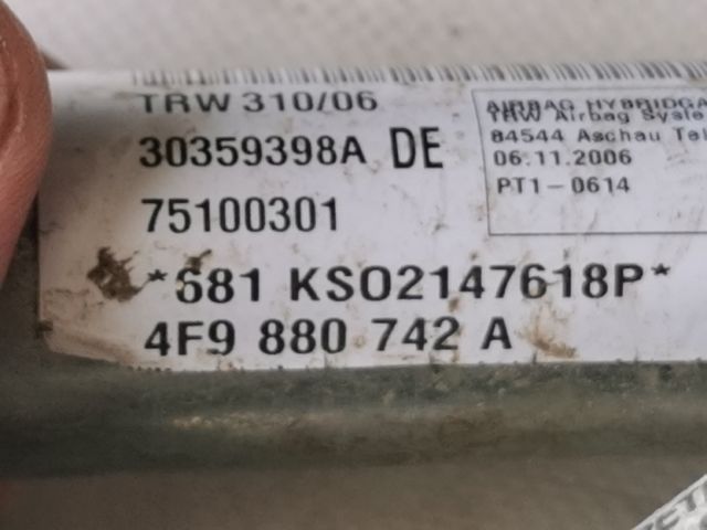 bontott AUDI A6 C6 Jobb első Függöny Légzsák