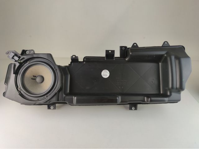 bontott AUDI A6 C6 Jobb első Hangszóró