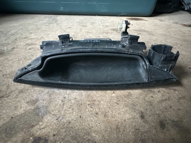 bontott AUDI A6 C6 Jobb első Külső Kilincs