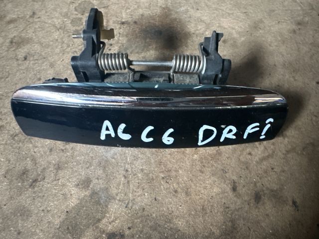 bontott AUDI A6 C6 Jobb első Külső Kilincs