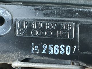 bontott AUDI A6 C6 Jobb első Külső Kilincs