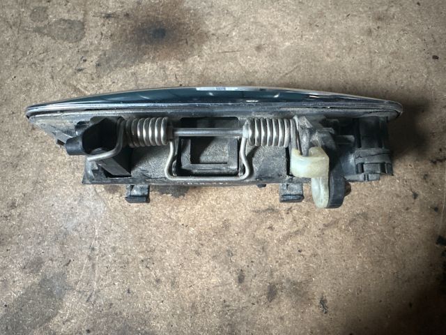 bontott AUDI A6 C6 Jobb első Külső Kilincs