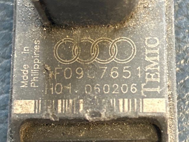 bontott AUDI A6 C6 Jobb első Oldal Ütközés Érzékelő