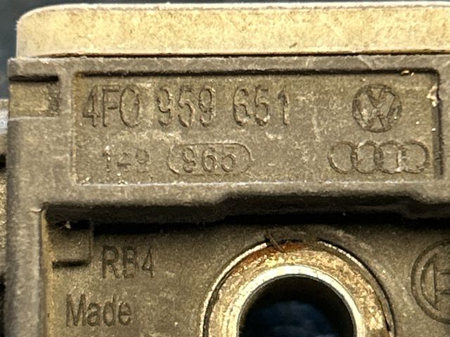 bontott AUDI A6 C6 Jobb első Oldal Ütközés Érzékelő