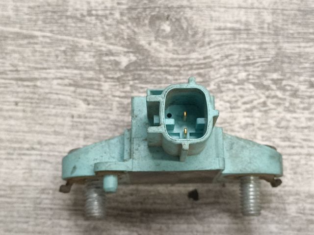 bontott AUDI A6 C6 Jobb első Oldal Ütközés Érzékelő