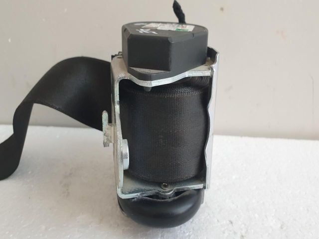 bontott AUDI A6 C6 Jobb első Övfeszítő