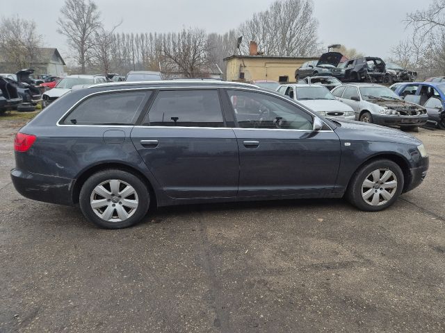 bontott AUDI A6 C6 Jobb első Sárvédő