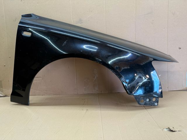 bontott AUDI A6 C6 Jobb első Sárvédő