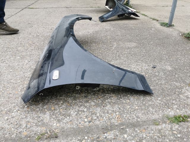 bontott AUDI A6 C6 Jobb első Sárvédő