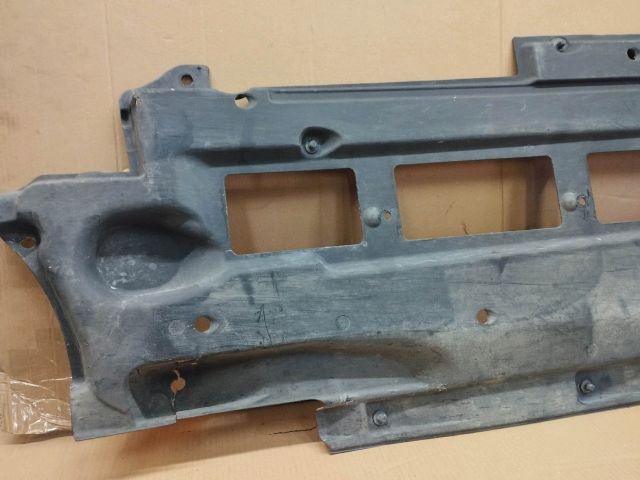 bontott AUDI A6 C6 Jobb Fenéklemez