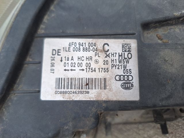 bontott AUDI A6 C6 Jobb Fényszóró