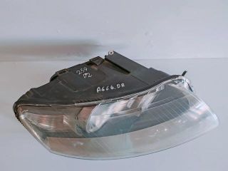 bontott AUDI A6 C6 Jobb Fényszóró