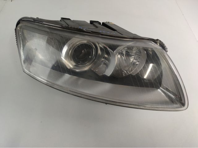 bontott AUDI A6 C6 Jobb Fényszóró