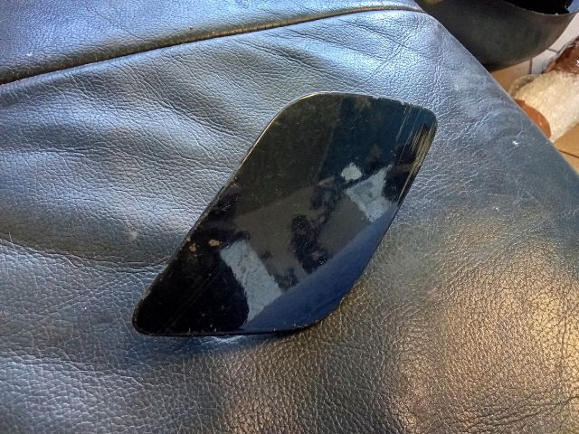 bontott AUDI A6 C6 Jobb Fényszórómosó Fedél