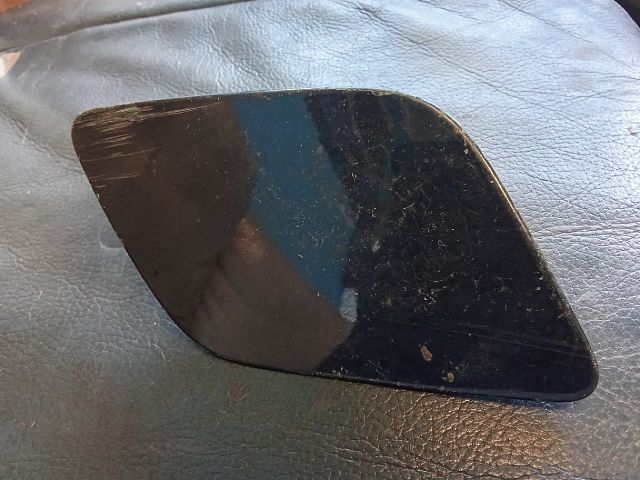 bontott AUDI A6 C6 Jobb Fényszórómosó Fedél