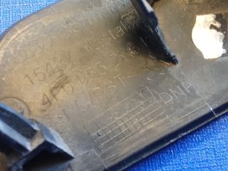 bontott AUDI A6 C6 Jobb Fényszórómosó Fedél