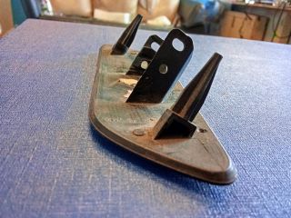 bontott AUDI A6 C6 Jobb Fényszórómosó Fedél