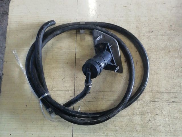 bontott AUDI A6 C6 Jobb Fényszórómosó Fúvóka