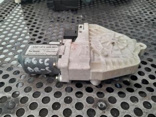 bontott AUDI A6 C6 Jobb hátsó Ablakemelő Motor