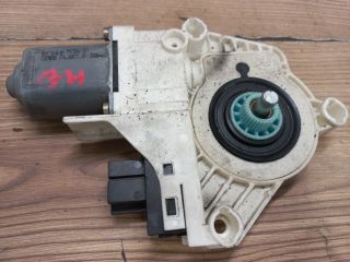 bontott AUDI A6 C6 Jobb hátsó Ablakemelő Motor