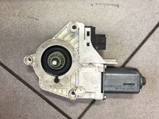 bontott AUDI A6 C6 Jobb hátsó Ablakemelő Motor