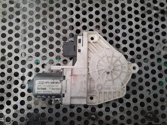 bontott AUDI A6 C6 Jobb hátsó Ablakemelő Motor