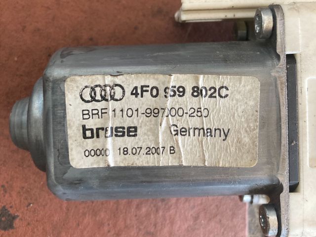 bontott AUDI A6 C6 Jobb hátsó Ablakemelő Motor