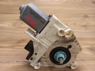 bontott AUDI A6 C6 Jobb hátsó Ablakemelő Motor