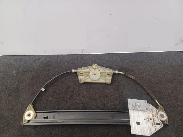bontott AUDI A6 C6 Jobb hátsó Ablakemelő Szerkezet (Elektromos)