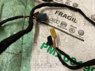 bontott AUDI A6 C6 Jobb hátsó Ajtó Kábelköteg