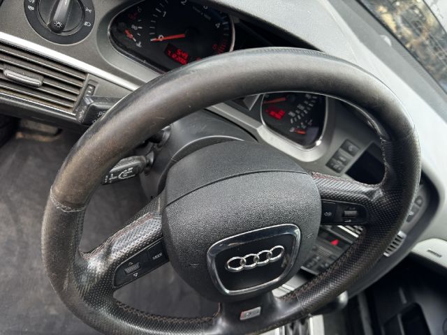 bontott AUDI A6 C6 Jobb hátsó Ajtó Kárpit