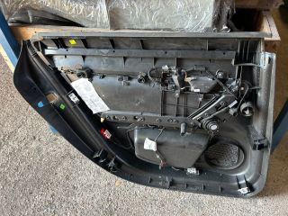 bontott AUDI A6 C6 Jobb hátsó Ajtó Kárpit