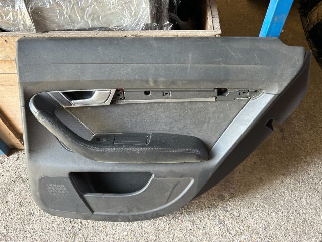 bontott AUDI A6 C6 Jobb hátsó Ajtó Kárpit