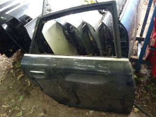 bontott AUDI A6 C6 Jobb hátsó Ajtó (Részeivel)