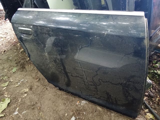 bontott AUDI A6 C6 Jobb hátsó Ajtó (Részeivel)