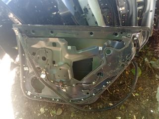 bontott AUDI A6 C6 Jobb hátsó Ajtó (Üres lemez)