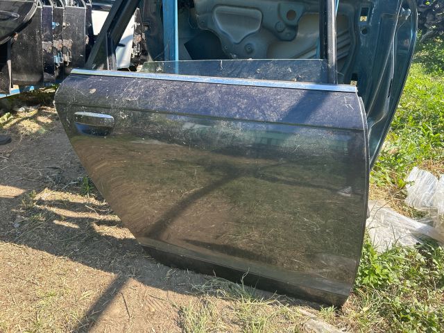 bontott AUDI A6 C6 Jobb hátsó Ajtó (Üres lemez)