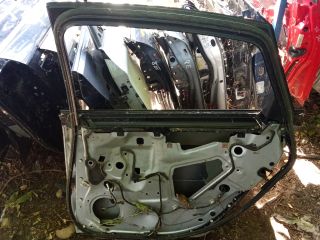 bontott AUDI A6 C6 Jobb hátsó Ajtó (Üres lemez)