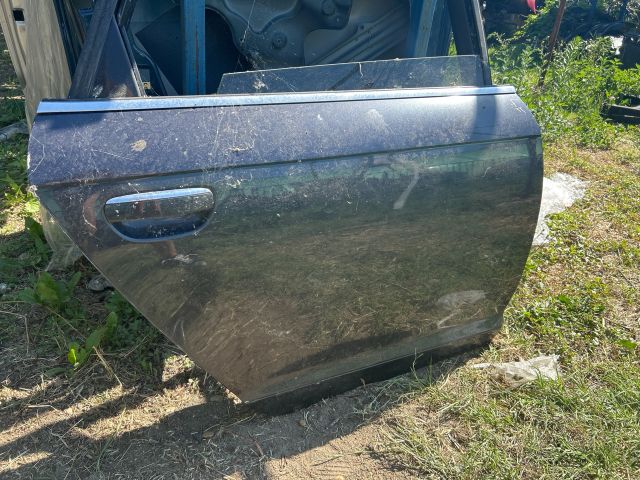 bontott AUDI A6 C6 Jobb hátsó Ajtó (Üres lemez)