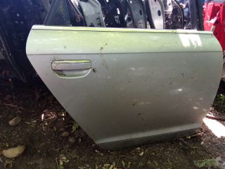 bontott AUDI A6 C6 Jobb hátsó Ajtó (Üres lemez)