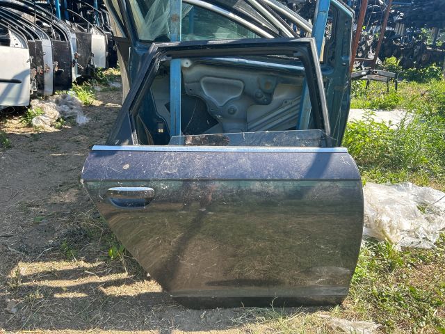 bontott AUDI A6 C6 Jobb hátsó Ajtó (Üres lemez)