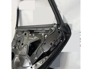 bontott AUDI A6 C6 Jobb hátsó Ajtó (Üres lemez)