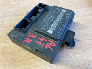 bontott AUDI A6 C6 Jobb hátsó Ajtó Vezérlőegység