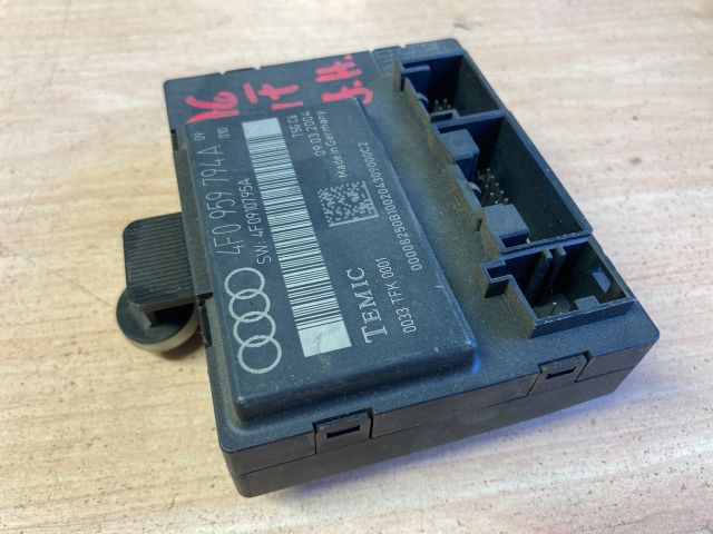 bontott AUDI A6 C6 Jobb hátsó Ajtó Vezérlőegység